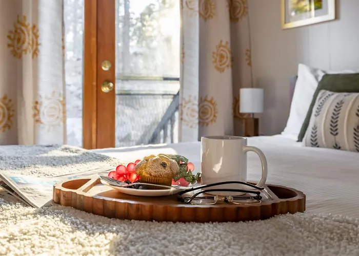 Cozy In The Pines Holiday home