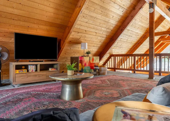 Cozy In The Pines Holiday home *